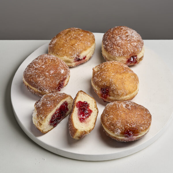 Raspberry jam doughnuts (6 pieces)